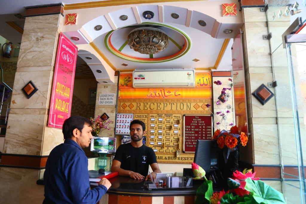 Hotel Ayesha Palace Deli Exterior foto